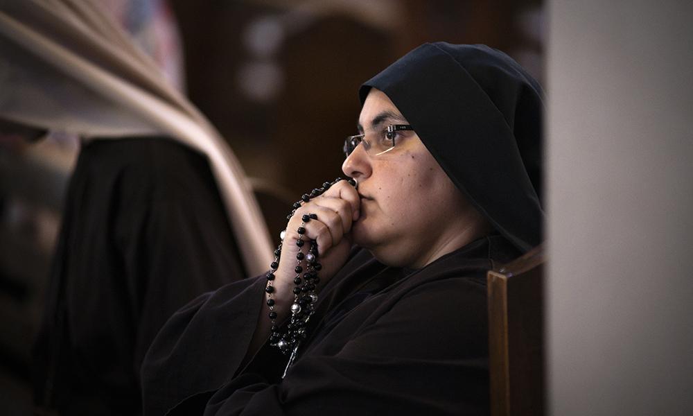 ‘Belonging Completely to Jesus’ 12