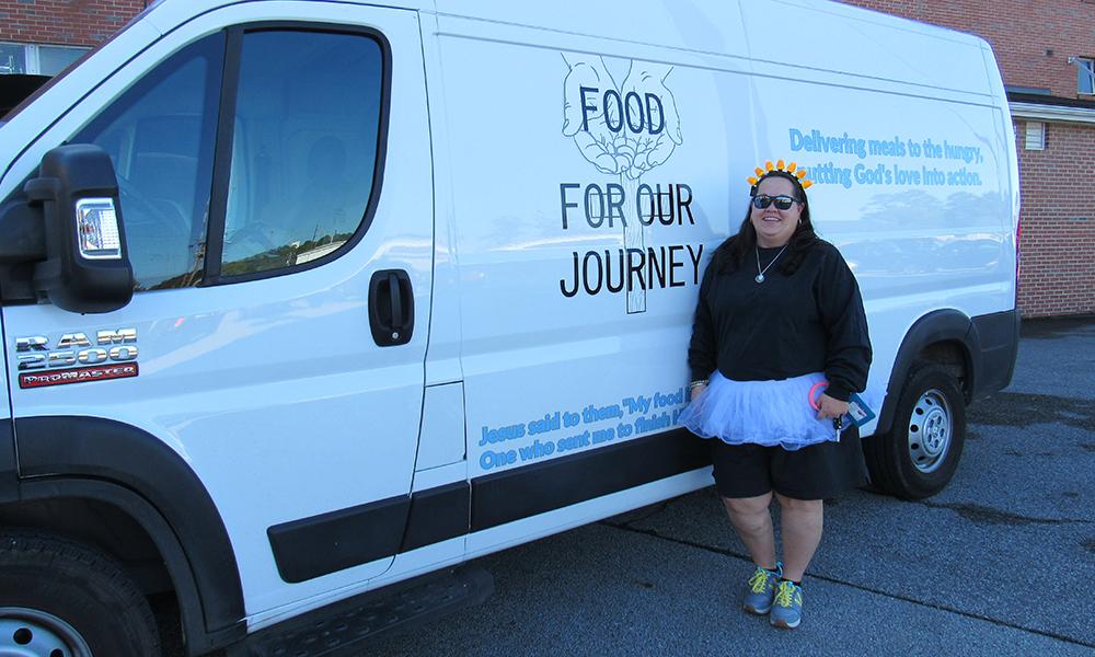 OLS Volunteers Provide Treats for the Hungry