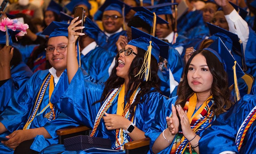 Over $2.3 Million in Scholarships Awarded to Holy Family Cristo Rey Students 2