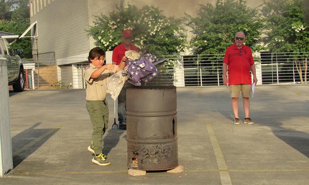 U.S. Flags retirement 3
