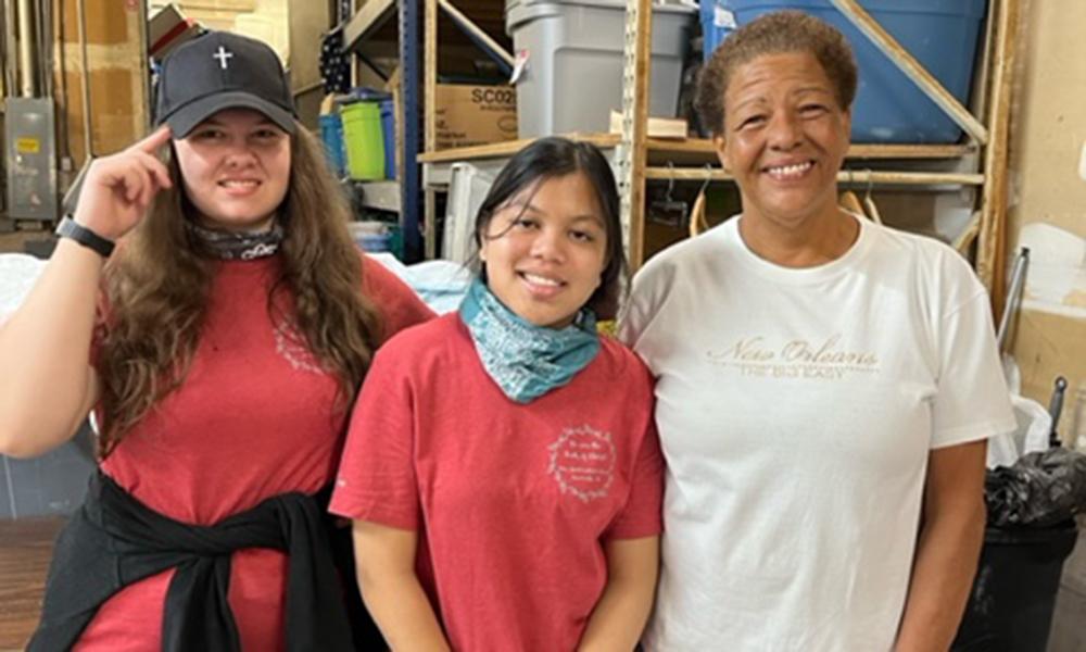 Local teens give back to community 7