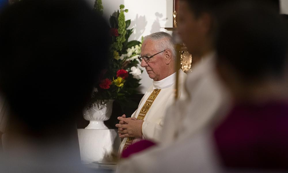 A ‘Beautiful Chapel to Honor the Presence of Jesus’ 11