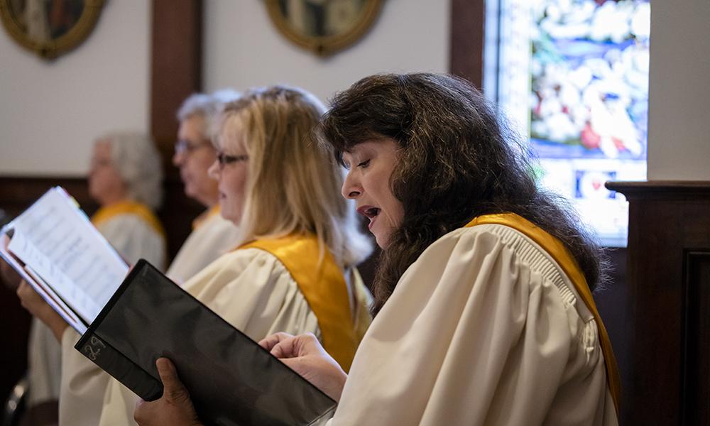 A ‘Beautiful Chapel to Honor the Presence of Jesus’ 3