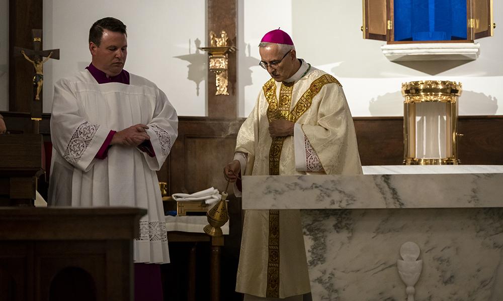 A ‘Beautiful Chapel to Honor the Presence of Jesus’ 6