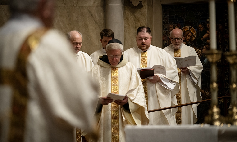 ov -raica chrism mass