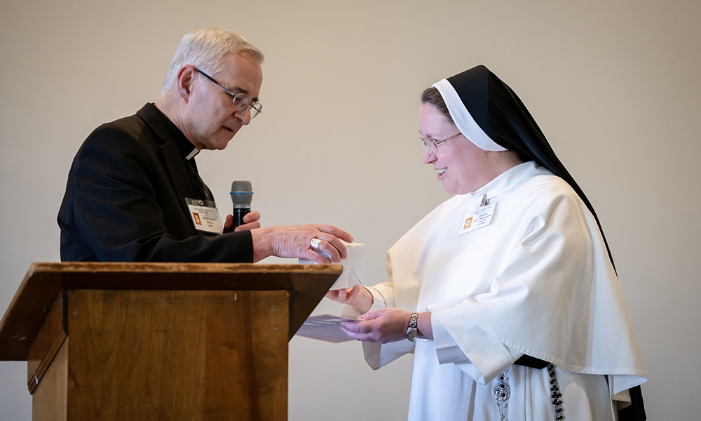 ov-consecrated life 7