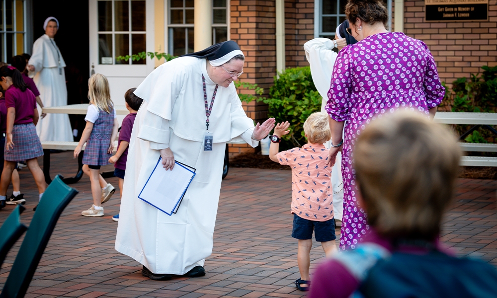 ‘A heart no earthly love can fill’