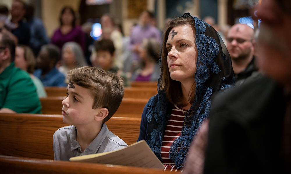 ov-raica Ash Wednesday