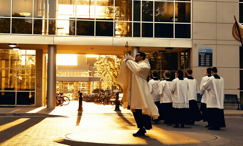 ov-uah eucharist