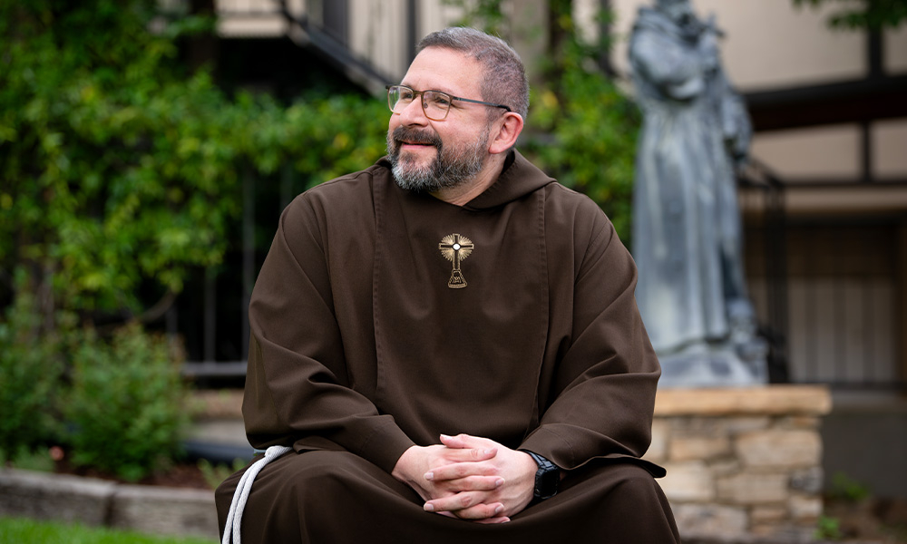 Living the mysteries of the Rosary