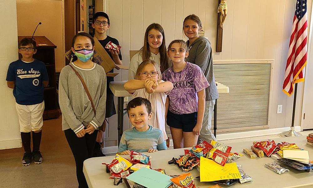 Youth Groups Send Seminarians Care Packages
