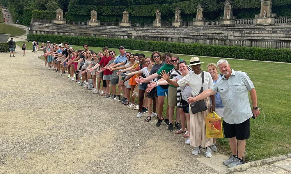 Students Travel to Italy and Greece