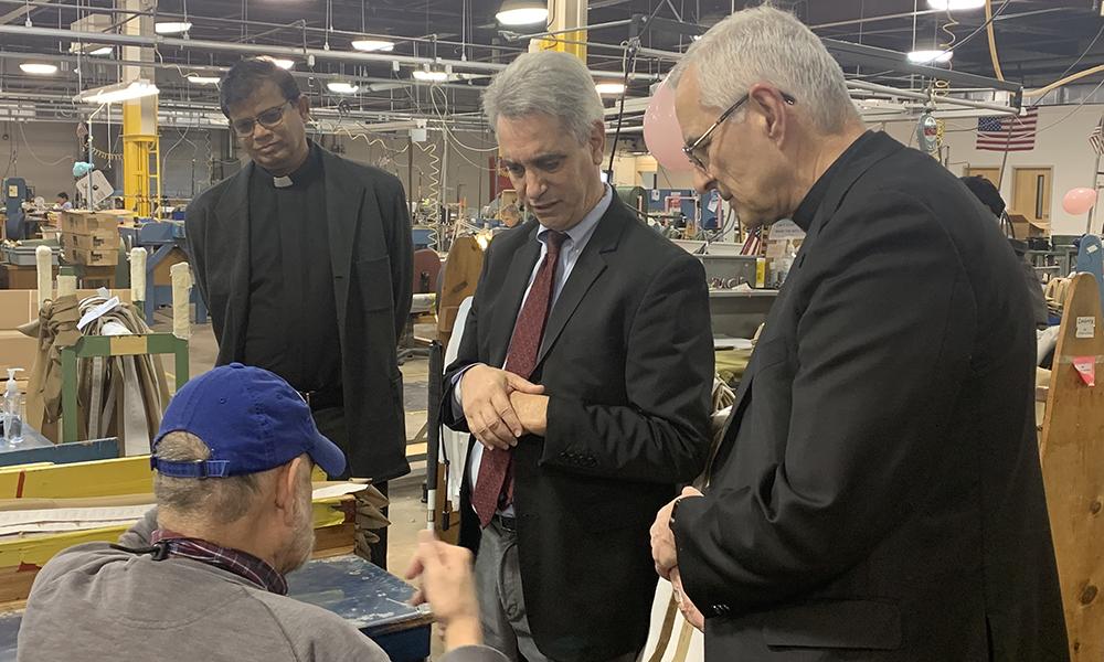 Bishop Visits Alabama Institute for Deaf and Blind