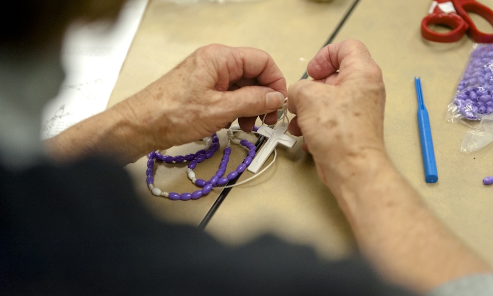 ‘Servir en vez de ser servido’